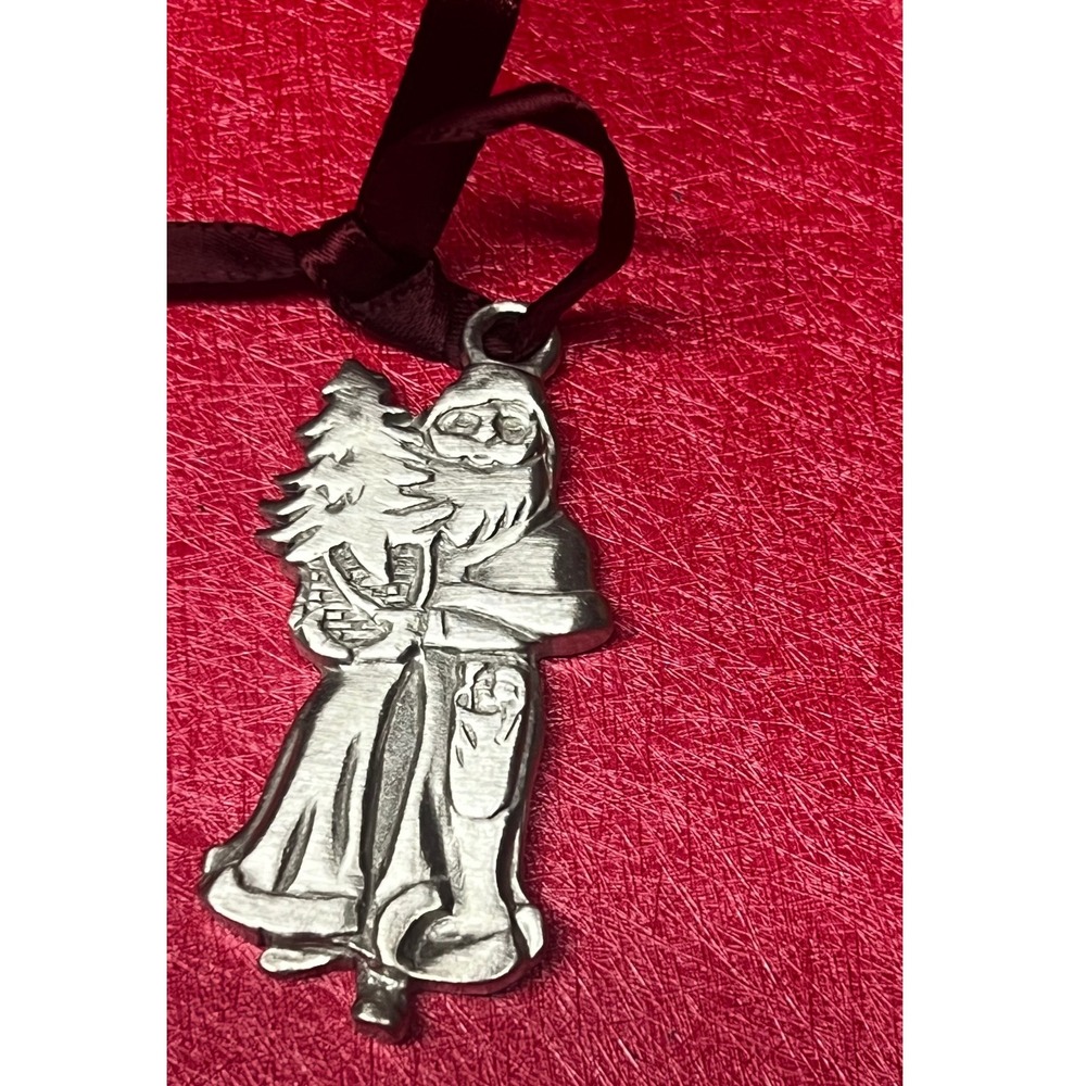 Longaberger Kriss‎ Kringle 1991 Vintage Christmas Ornament Metal Santa Claus